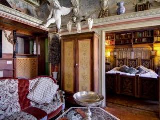 רומא Fantastic Baroque Apartment מראה חיצוני תמונה
